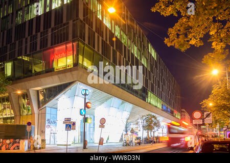 Wien, Vienna, shopping center and station Wien Mitte - The Mall, 03. LandstraÃŸe, Wien, Austria Stock Photo