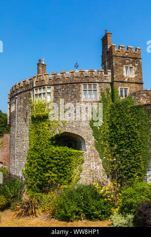 England, Kent, Walmer, Walmer Castle and Moat Garden Stock Photo