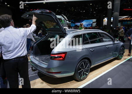 Frankfurt, Germany. 12th Sep, 2019. The Czech car manufacturer Skoda, part of the Volkswagen Group, displays the Skoda Superb iV Combi hybrid car at the 2019 Internationale Automobil-Ausstellung (IAA). (Photo by Michael Debets/Pacific Press) Credit: Pacific Press Agency/Alamy Live News Stock Photo