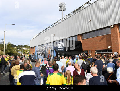 The Manchester City team bus arriving before the Premier League match at Carrow Road, Norwich. Stock Photo