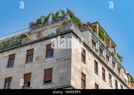 A roof garden on top of a building along Via Roma in  Turin, Italy Stock Photo