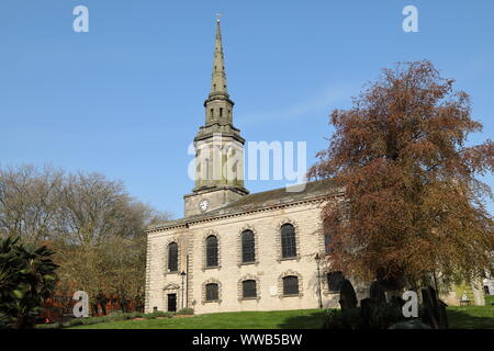 The 18th century St. Paul's Church, located in St. Paul's Square, Birmingham, England. Stock Photo