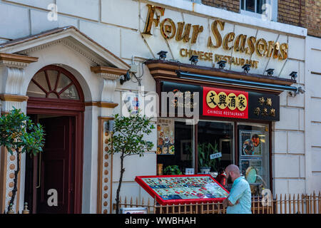LONDON, UNITED KINGDOM - JULY 23: This is Four Seasons Chinese Restaurant, a famous restaurant located in Chinatown on July 23, 2019 in London Stock Photo
