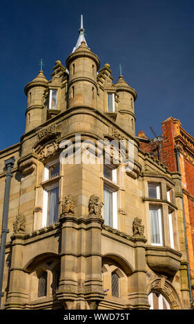 UK, County Durham, Bishop Auckland, Newgate St, former Yorkshire Bank on street corner, detail Stock Photo