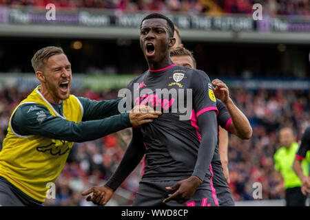 Barnsley, UK. 15th Sep, 2019. Eddie Nketiah of Leeds United celebrates after scoring his sides first goal against Barnsley. EFL Skybet championship match, Barnsley v Leeds United at Oakwell in Barnsley on Sunday 15th September 2019. this image may only be used for Editorial purposes. Editorial use only, license required for commercial use. No use in betting, games or a single club/league/player publications. pic by Lewis Mitchell/Andrew Orchard sports photography/Alamy Live news Credit: Andrew Orchard sports photography/Alamy Live News Stock Photo