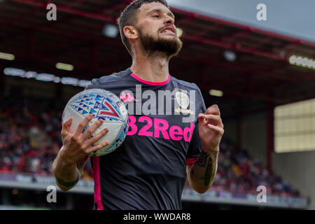 Barnsley, UK. 15th Sep, 2019. Mateusz Klich of Leeds United looks on. EFL Skybet championship match, Barnsley v Leeds United at Oakwell in Barnsley on Sunday 15th September 2019. this image may only be used for Editorial purposes. Editorial use only, license required for commercial use. No use in betting, games or a single club/league/player publications. pic by Lewis Mitchell/Andrew Orchard sports photography/Alamy Live news Credit: Andrew Orchard sports photography/Alamy Live News Stock Photo