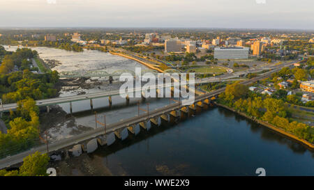 The capital statehouse of New Jersey close to the Delaware River in the city of Trenton Stock Photo