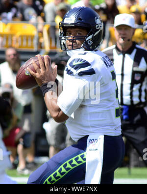 Pittsbugh, United States. 15th Sep, 2019. Seattle Seahawks quarterback Russell Wilson (3) throws in the second quarter against the Pittsburgh Steelers at Heinz Field in Pittsburgh on Sunday, Sept 15, 2019. Photo by Archie Carpenter/UPI Credit: UPI/Alamy Live News Stock Photo