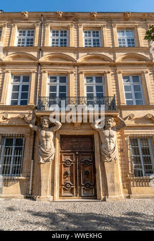 Dorway with caryatids, Tribunal de Commerce, Atlas Firgures, Cours Mirabeau, Aix-en-Provence, Bouches-du-Rhone department, Stock Photo