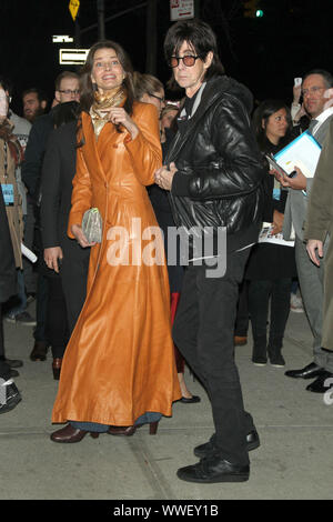 ***FILE PHOTO** Ric Ocasek of The Cars Has Passed Away at 70. NEW YORK, NY - JANUARY 09: Paulina Porizkova and Ric Ocasek at the premiere of HOB's 'Girls' Season 2 at the NYU Skirball Center on January 9, 2013 in New York City. Credit: RW/MediaPunch Inc. Credit: MediaPunch Inc/Alamy Live News Stock Photo