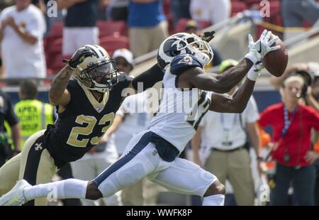 Los Angeles Rams cornerback Robert Rochell (31) defends at the NFL football  team's practice facility Thursday, May 26, 2022, in Thousand Oaks, Calif.  (AP Photo/Marcio Jose Sanchez Stock Photo - Alamy