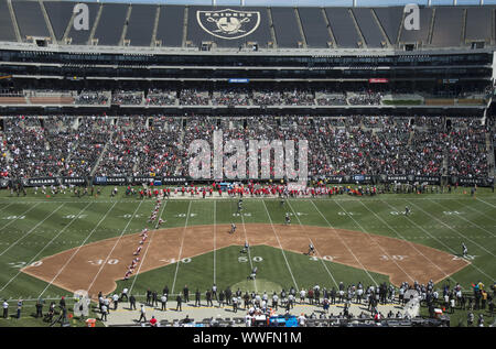 Raiders to play final game in Oakland Coliseum