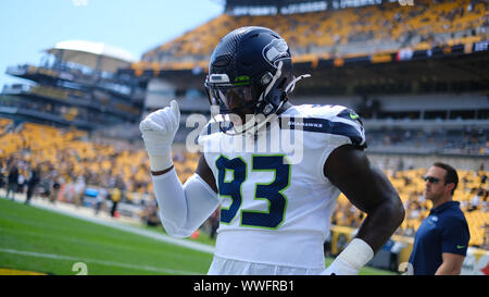 Santa Clara, United States. 12th Nov, 2019. Seattle Seahawks defensive  tackle Poona Ford (97) celebrates with defensive end Branden Jackson (L)  after recovering a fumble by San Francisco 49ers quarterback Jimmy  Garoppolo (