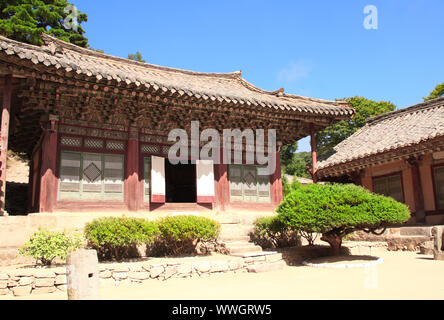 Pavilions in ancient Buddhist temple Woljeong (Woljeong-sa, Voljong) on Kuvor mount, Kumgangsan mountains (Diamond mountains), North Korea (DPRK) Stock Photo