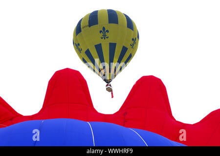 Balloon Thunder & Colt AX8-105 S2 in the air