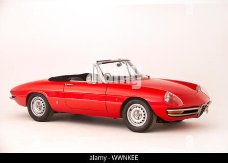 1968 Alfa Romeo 1750 Spyder Stock Photo Alamy