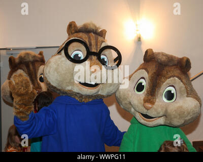 Brothers Theodore and Simon Seville Seville when walking act - Alvin and the Chipmunks Chip Road Stock Photo