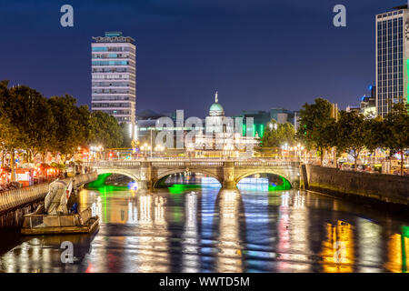 O'Connell Bridge in Dublin, Ireland at Night Stock Photo