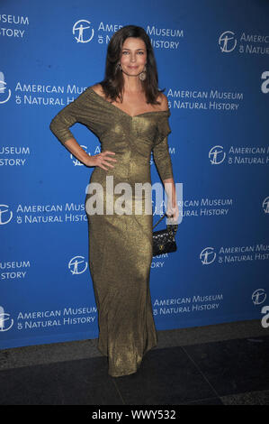 NEW YORK, NY - NOVEMBER 21: Paulina Porizkova  attends the 2013 Museum Gala at the American Museum of Natural History on November 21, 2013 in New York City  People:  Paulina Porizkova Stock Photo