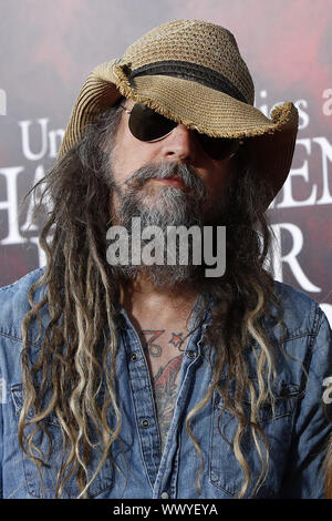 September 12, 2019, Universal City, CA, USA: LOS ANGELES - SEP 12:  Rob Zombie, Sheri Moon Zombie at the Halloween Horror Nights at the Universal Studios Hollywood on September 12, 2019 in Universal City, CA (Credit Image: © Kay Blake/ZUMA Wire) Stock Photo