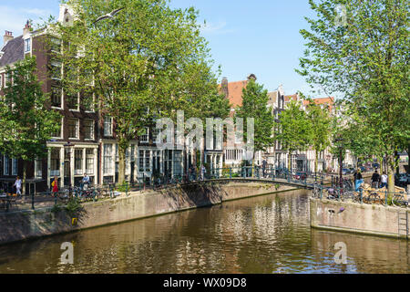 Canal scene, Brouwersgracht, Amsterdam, North Holland, The Netherlands, Europe Stock Photo