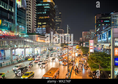 Shopping complex in the Pathum Wan district of Bangkok Stock Photo