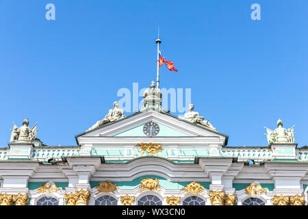 Sculptures on the roof of the Hermitage, Winter Palace, Saint Petersburg, Russia Stock Photo