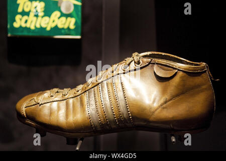 Adidas argentina 1954 football boots hotsell