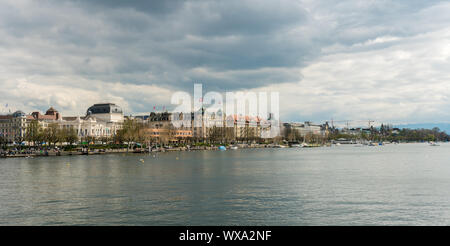 view of Lake Zurich and downtown  Zurich with the opera house Stock Photo