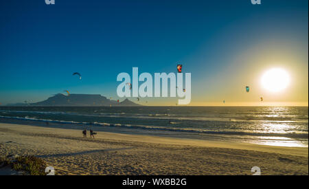 Kite surfers in Cape Town, South Africa. Stock Photo