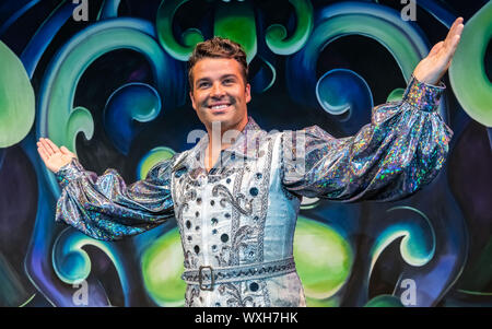 Snow White Panto Press launch. Birmingham.UK.16 September 2019. The cast of the fairest Panto in the land came together for the first time in costume to officially launch Snow White and the Seven Dwarfs which plays at Birmingham Hippodrome from Saturday 21 December 2019 - Sunday 2 February 2020. Pictured is Joe McElderry as The Spirit in the Mirror. Credit: Simon Hadley/ Alamy Stock Photo