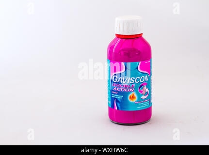 Botella de Gaviscon (alginato de sodio, bicarbonato de sodio, carbonato de  calcio Fotografía de stock - Alamy