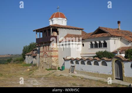 Murfatlar, eine Stadt in der Dobrudscha, Rumänien: beim orthodoxen Kloster Stock Photo