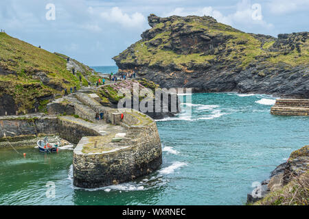 Warren point at the entrance of Boscastle Harbour in North Cornwall, England, UK. Stock Photo