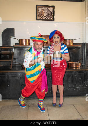 Andy Collins (Louis Pot et Pan) and La Voix (Polly Pot et Pan) attend the Beauty & The Beast pantomime press launch at Waddesdon Manor, Aylesbury. Stock Photo