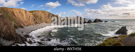Rugged Atlantic coastline at Hartland Quay, Devon, England Stock Photo