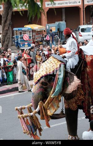 Teej Festival at Jaipur to Celebrate the arrival of the monsoon season Stock Photo