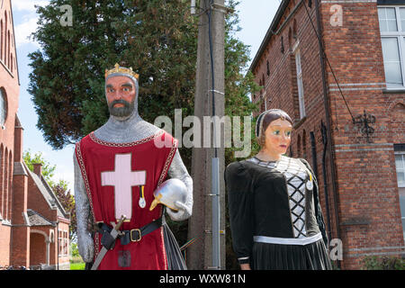 Kieldrecht, Belgium, September 1, 2019, Diederik and Aldegonde, Diederik III is represented, those from the family of the lords of Beveren who went on Stock Photo
