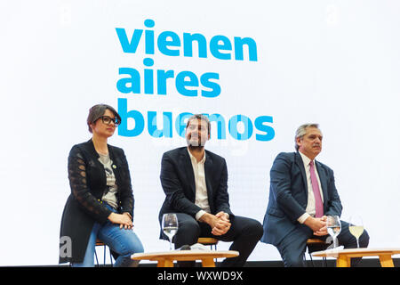 Alberto Fernández  y Matías Lammens presentaron 'Buenos Aires, ciudad del conocimiento' Stock Photo