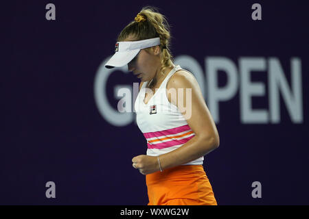 American professional tennis player Sofia Kenin plays against German professional tennis player Laura Siegemund at the first round of WTA Guangzhou Open 2019 in Guangzhou city, south China's Guangdong province, 17 September 2019. American professional tennis player Sofia Kenin beat German professional tennis player Laura Siegemund with 2-0 at the first round of WTA Guangzhou Open 2019 in Guangzhou city, south China's Guangdong province, 17 September 2019. Stock Photo