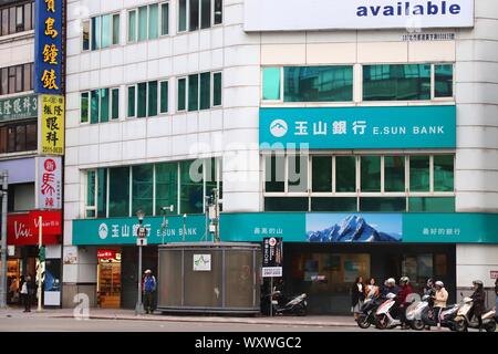 TAIPEI, TAIWAN - DECEMBER 5, 2018: E.Sun Bank branch in Taipei. Taiwan has 38 domestic banks (with over 3,300 branches), and 29 local branches of fore Stock Photo