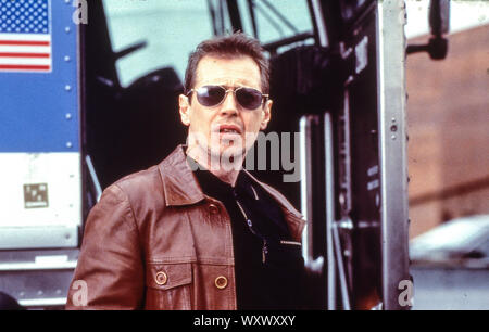 steve buscemi domestic disturbance 2001 Stock Photo Alamy