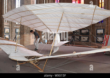 Anklam, Germany. 18th Sep, 2019. Pilot Markus Raffel is on the replica ...
