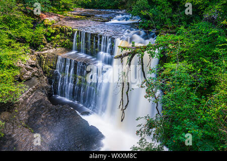 Sgwd Clun-gwyn. Waterfall country walks, Brecon Beacons National Park, Wales, Great Britain. Stock Photo