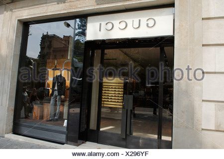 Barcelona, Gucci store Stock Photo: 10504557 - Alamy