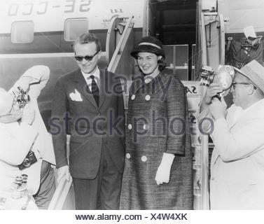 INGRID BERGMAN with husband Lars Schmidt at opening night of La Stock ...