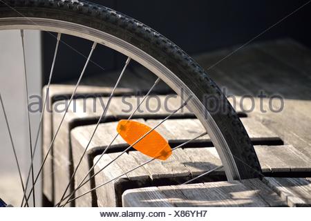 cycle tyre reflector