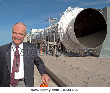 Astronaut Charles J. 'Charlie' Precourt, ATK's VP & General Manager ...