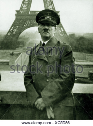 Adolf Hitler, poses, Eiffel Tower, fall, Paris, France, 1940 Stock ...