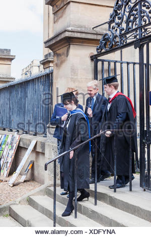 Oxford University students dressed in their formal sub fusc attire ...